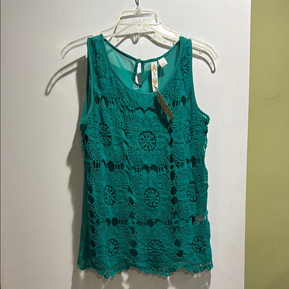 Adiva Green Cropped Cut Out Tank Top